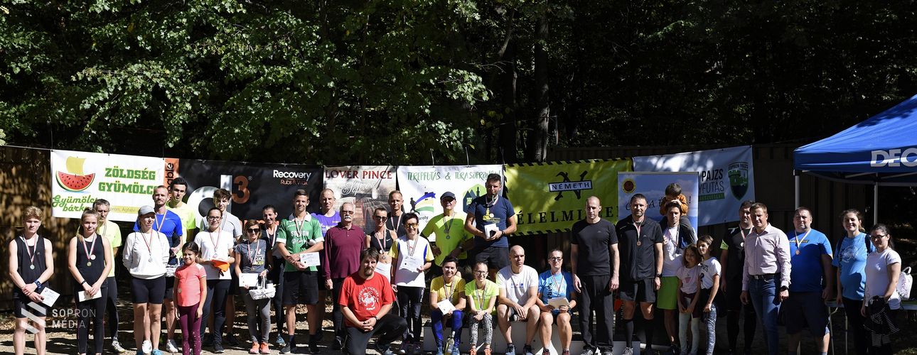 Idén is sokan teljesítették a Három a Károly futóverseny távjait