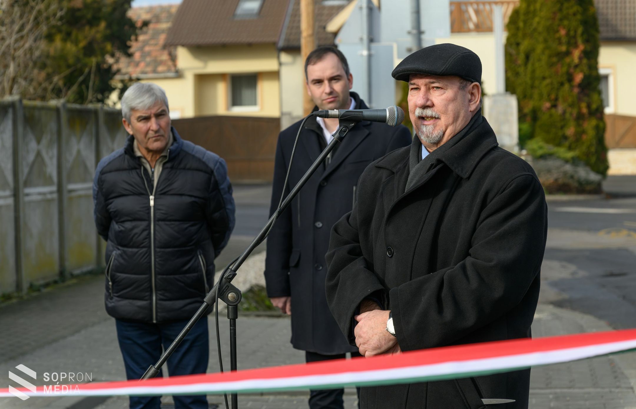 Több felújítást is átadtak Peresztegen