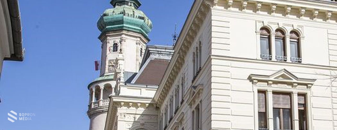 Az önkormányzat segít a soproni polgároknak
