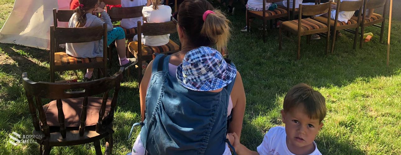 Püspöki áldással kezdődött a harkai hittantábor
