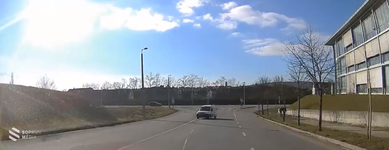 Lecsapott a rendőrség a soproni szabálytalankodókra, az egyik sofőr a forgalommal szemben haladt-VIDEÓVAL