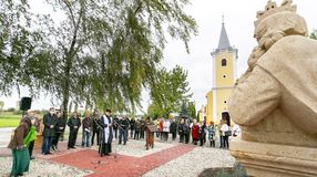 Megújult a községháza és Szent Imre-szobrot is avattak Ebergőcön