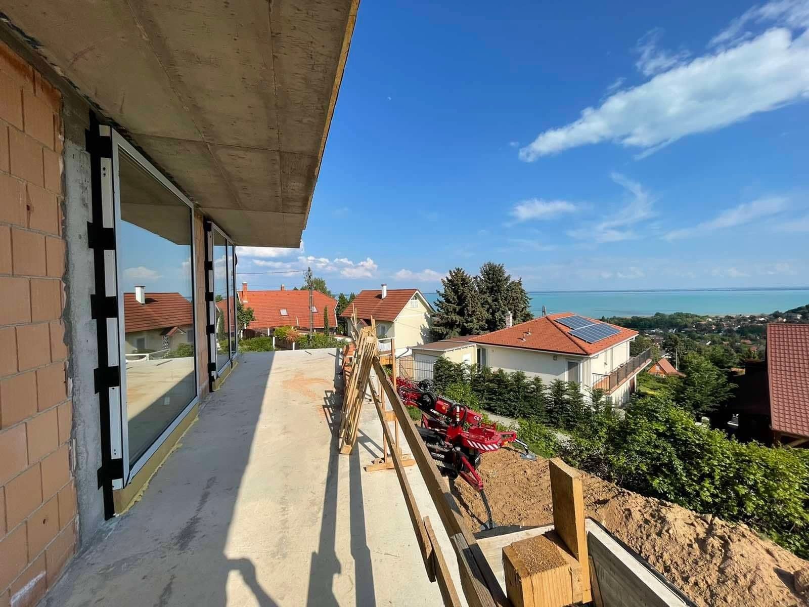 Internorm Balaton Internorm ablakon át