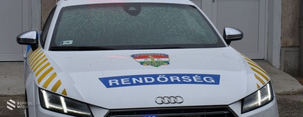 Sopron külterületén állították meg a rendőrök az embercsempészt