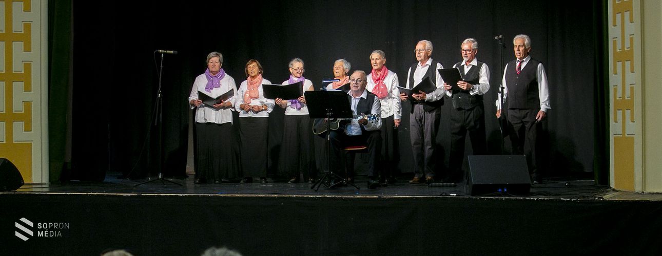 Hála Gála – az idősek önzetlen segítőit köszöntötték Sopronban
