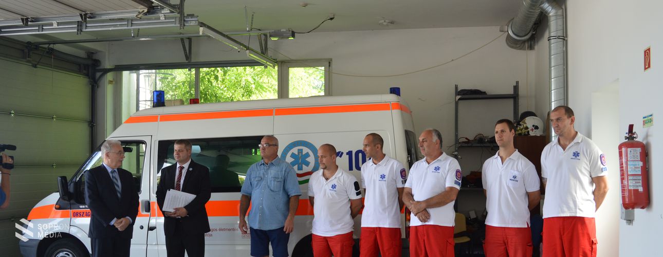 Elismerésben részesültek a soproni mentők