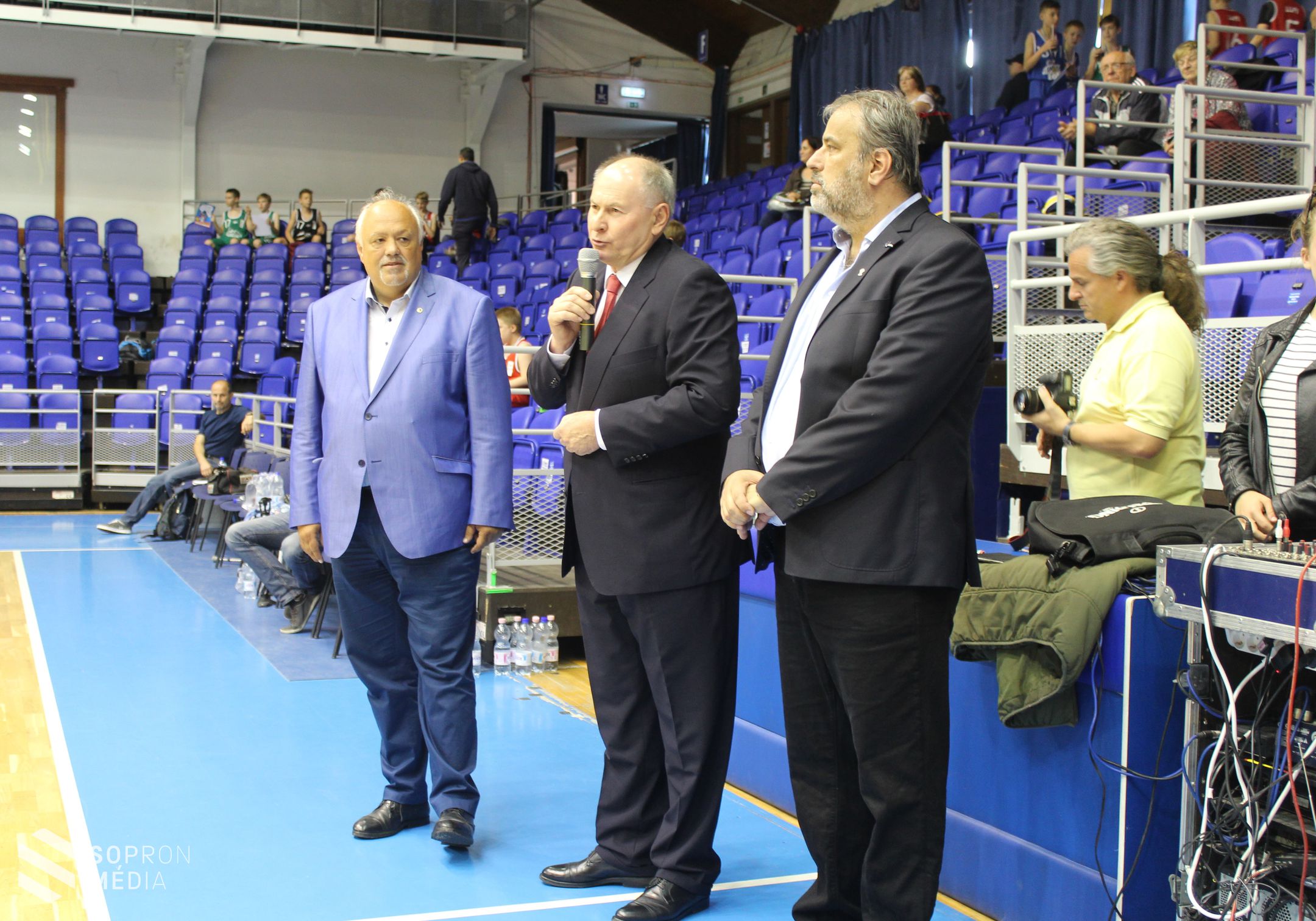 Bajnoki dobogón végeztek a soproni kerekesszékes kosárlabda csapatok