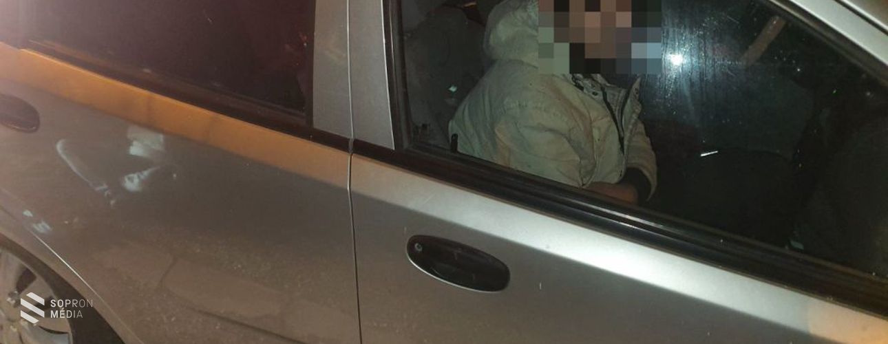Sopronkövesden bukott le az embercsempész