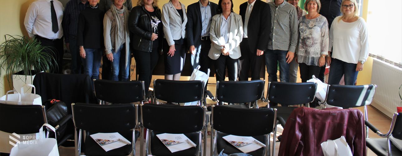 Burgenlandi oktatási szakértők Sopronban