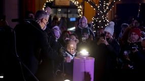 Felgyúlt az öröm lángja Sopron Fő terén