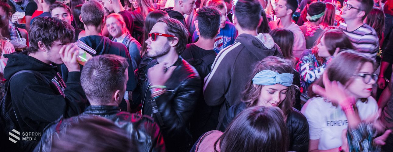 "Utolsó tánc...!"(Galéria)