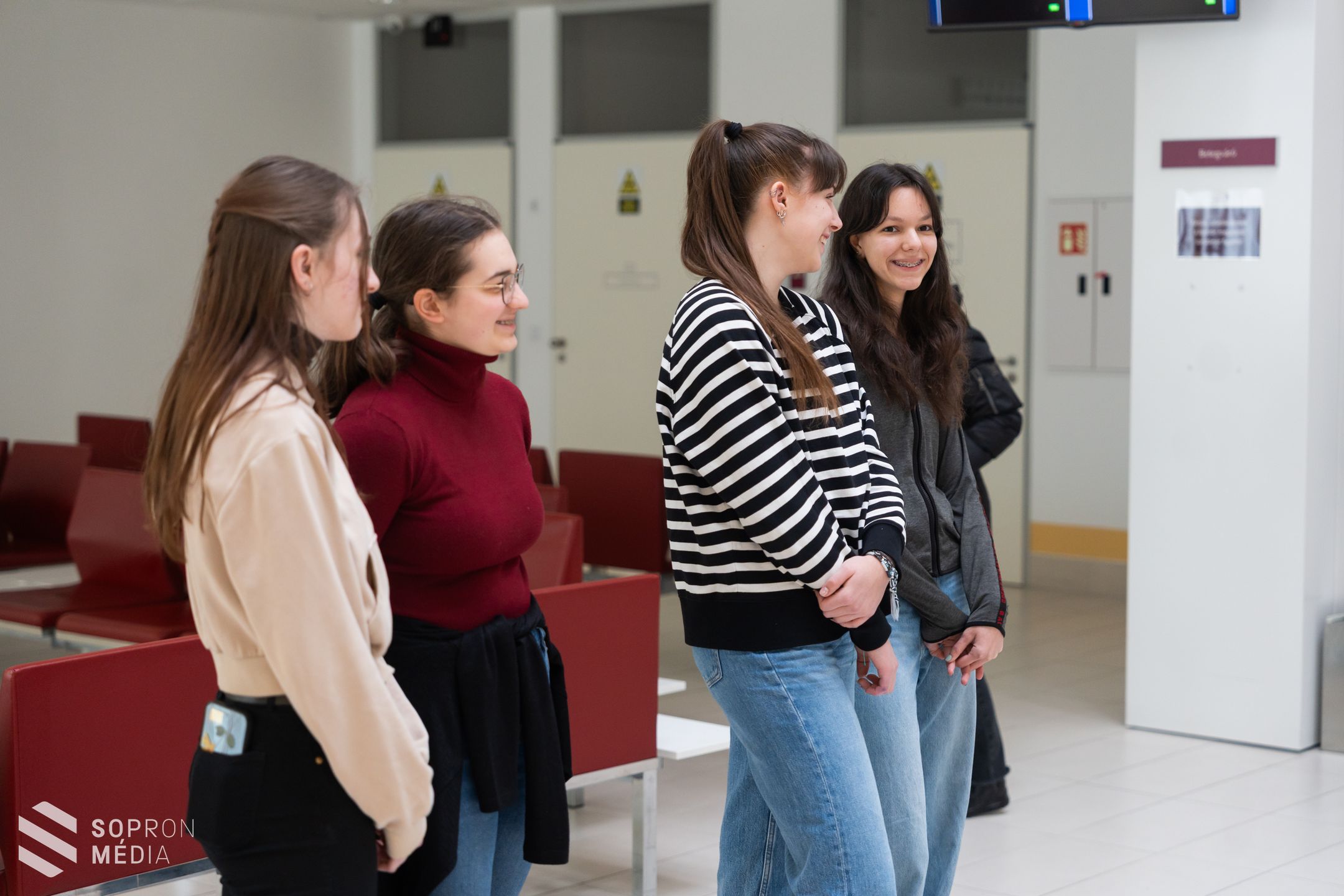 Az egészségügy világába kalauzolta el a diákokat a Soproni Gyógyközpont