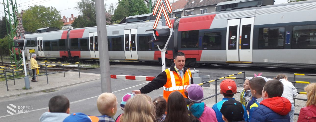 Előtérben a közlekedésbiztonság