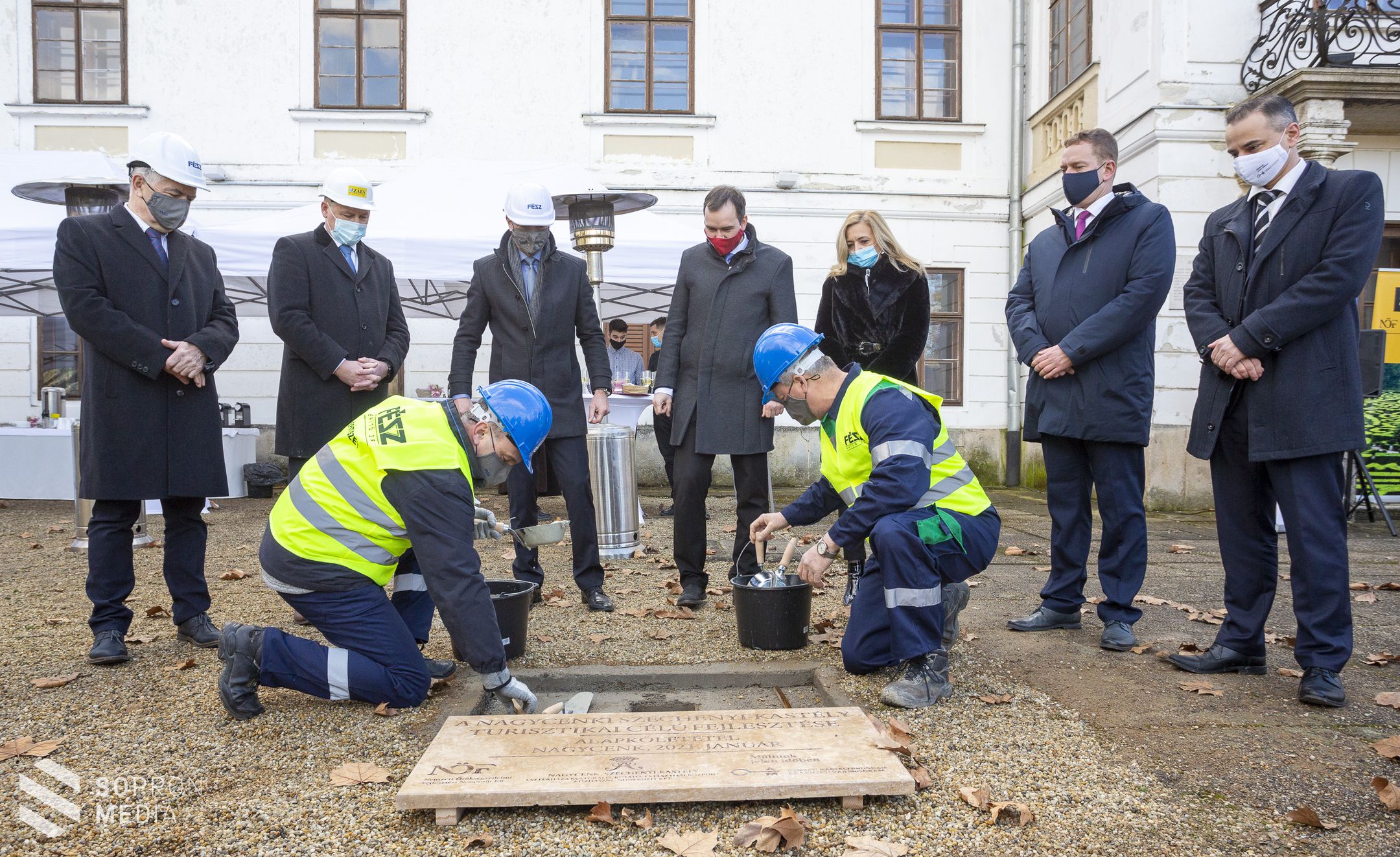 Letették az alapkövét a nagycenki Széchenyi-kastély turisztikai célú fejlesztésének