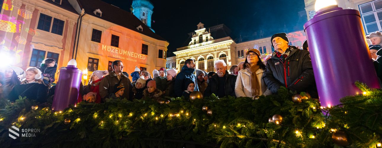 Fellobbant a remény lángja Sopronban