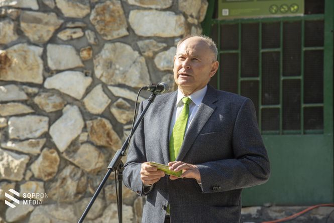 Dr. Simon István alpolgármester
