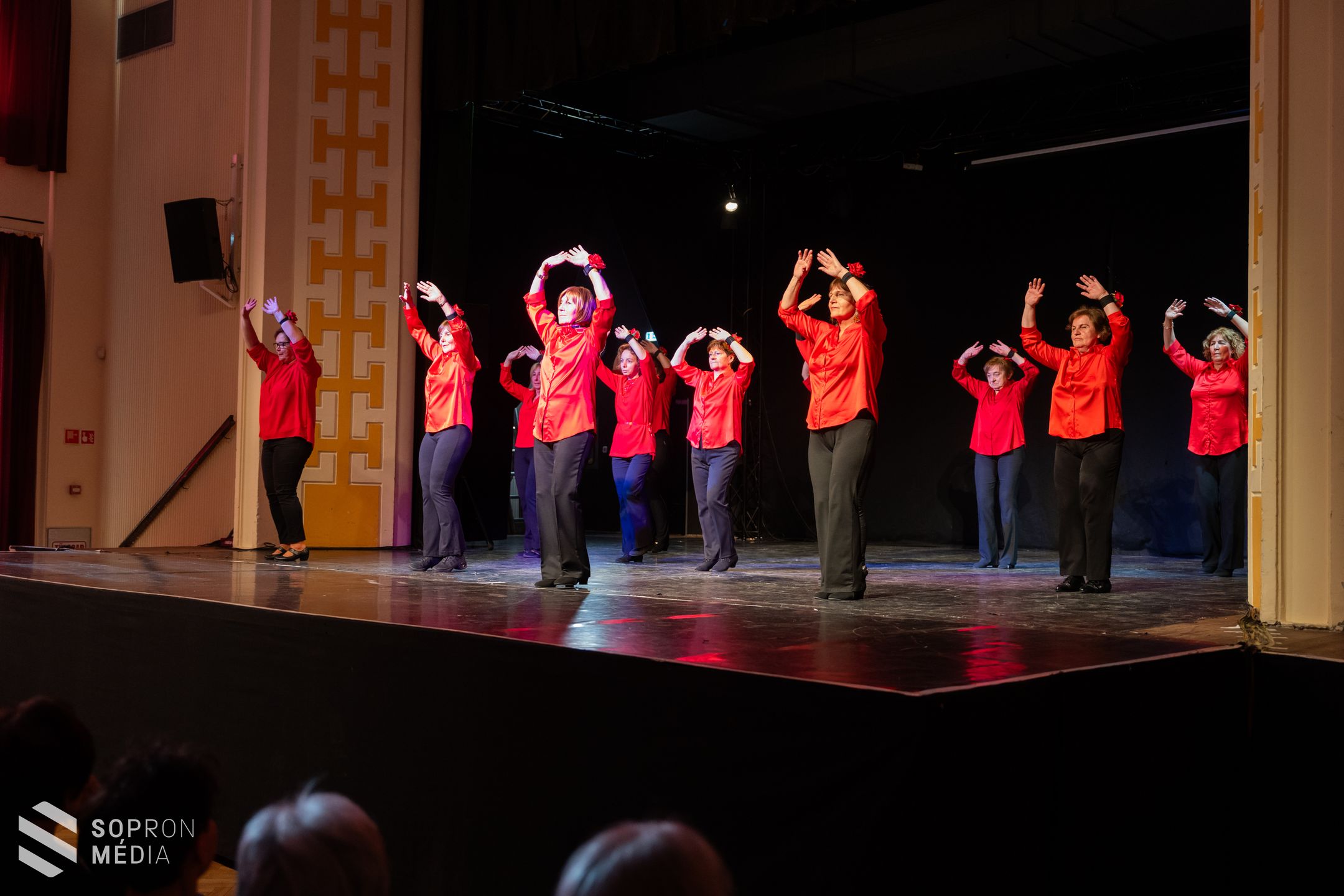 Ismét megtelt tánccal a színpad a Táncvilágnapi Gálán