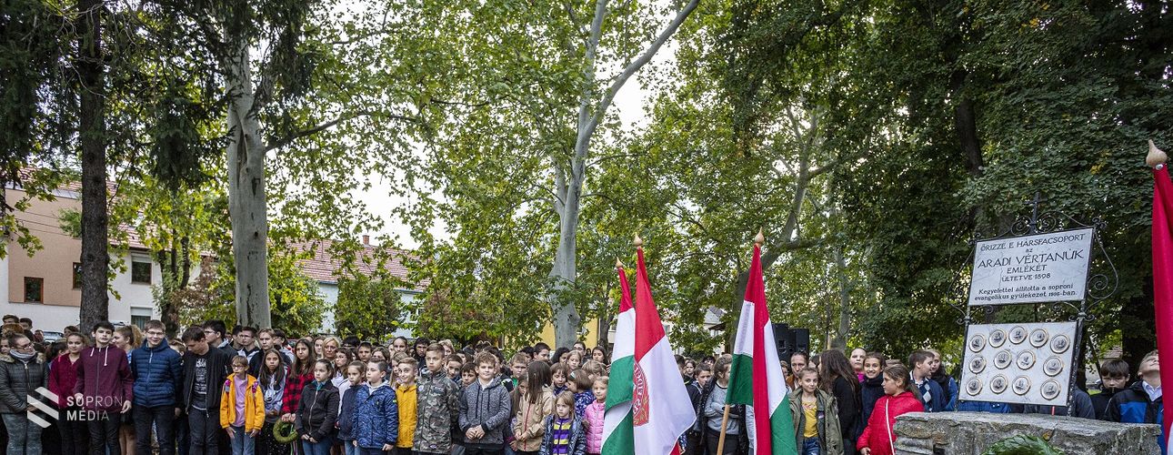Megemlékeztek az aradi vértanúkról