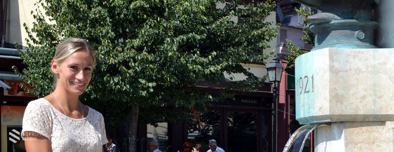 Honti Kata hazatért!