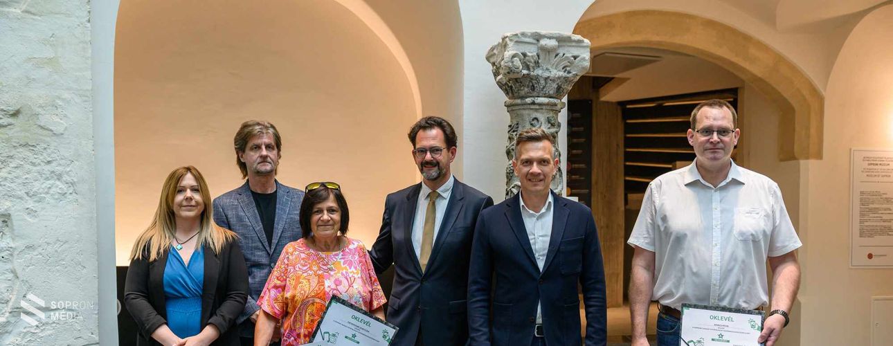 Átadták a “Tavaszi városi fotópályázat” díjait