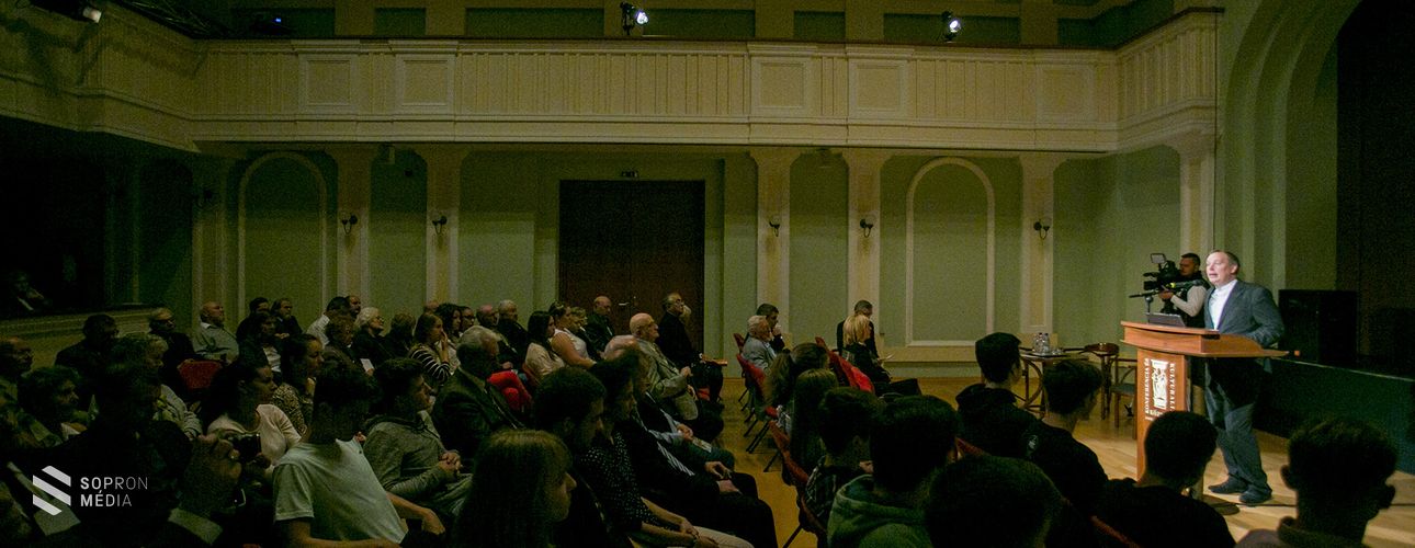 Egyháztörténeti konferenciának adott otthont Sopron