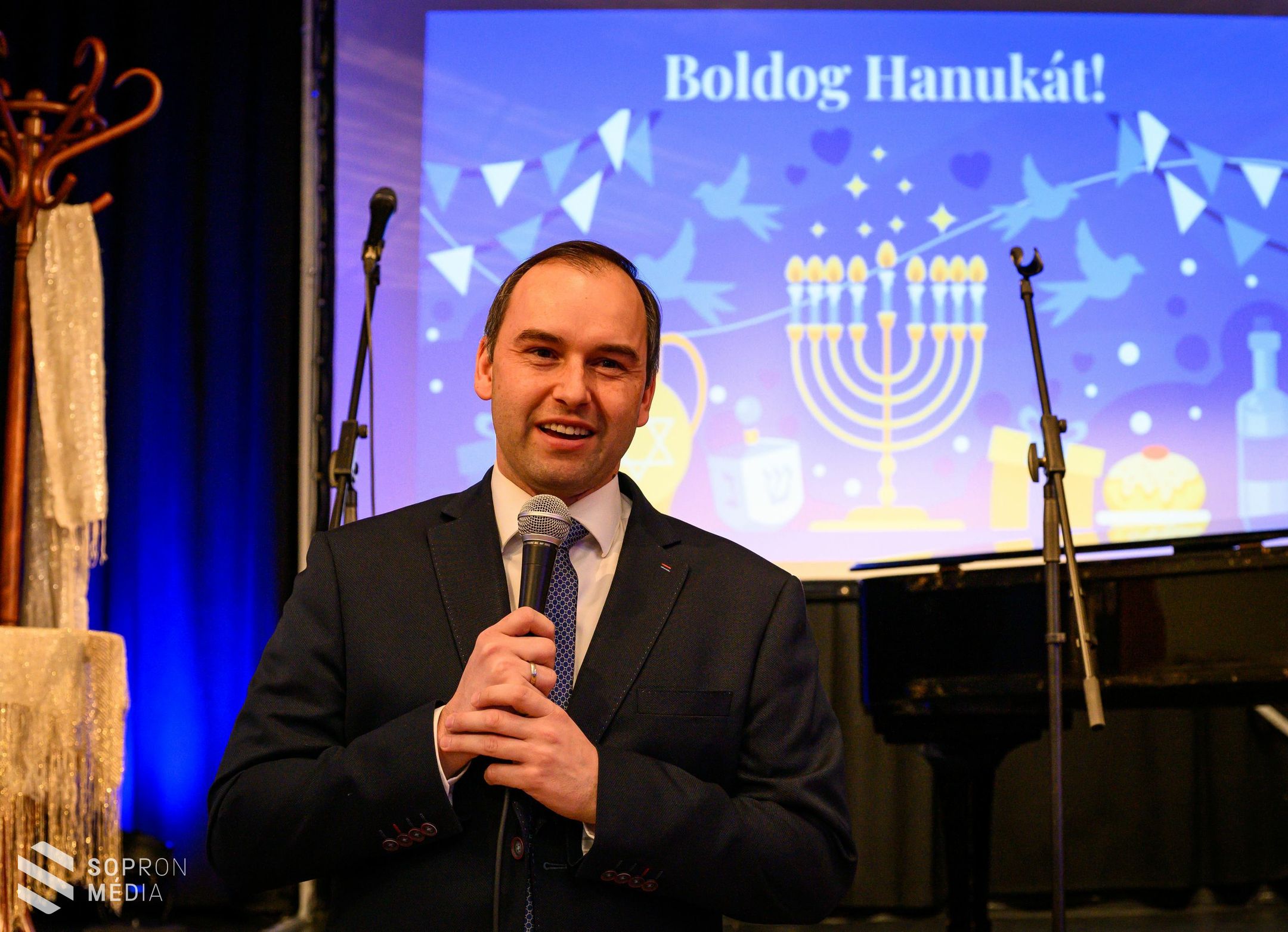 Hanuka ünnepséget tartottak a Lisztben