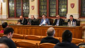 Közmeghallgatáson válaszoltak a városvezetők
