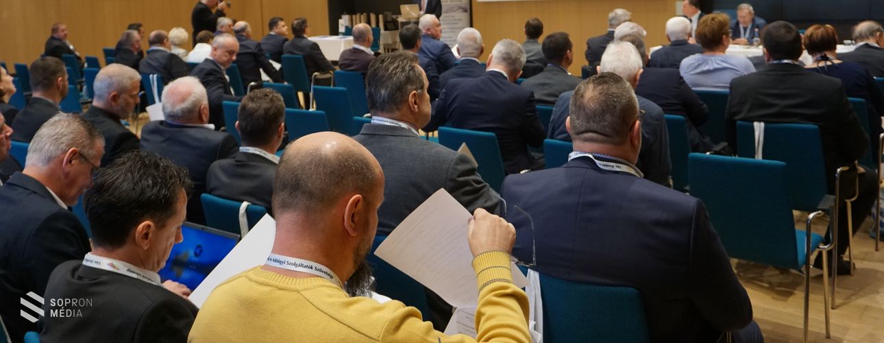 Megnyitották a 38. Soproni Adó- és Vámszakmai Konferenciát