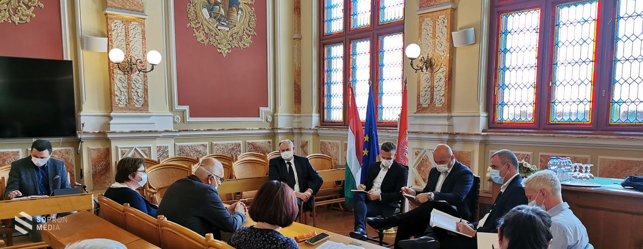 Operatív Törzs Sopron - fontos információk az óvodalátogatásról és az idősotthonokról