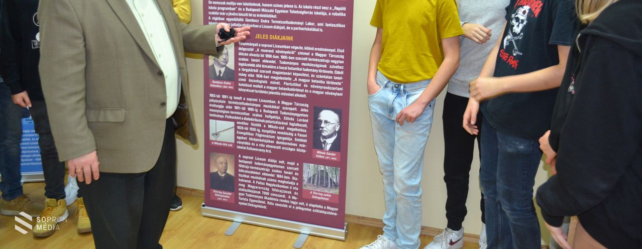 Vándorkiállítás mutatja be az evangélikus iskolák természettudományos nagyjait