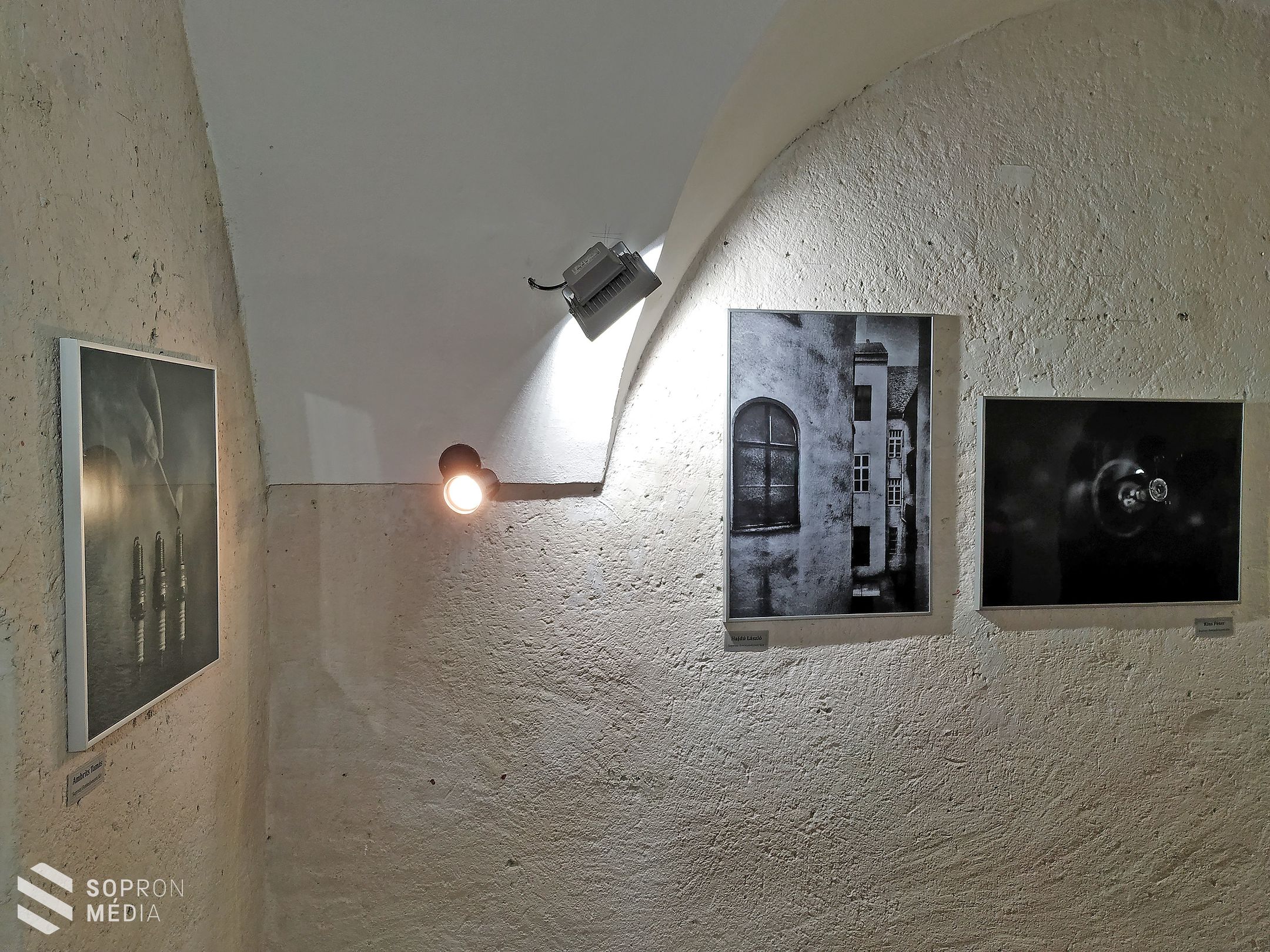 Áramszünet - a Soproni Fotóművészeti Kör kiállítása