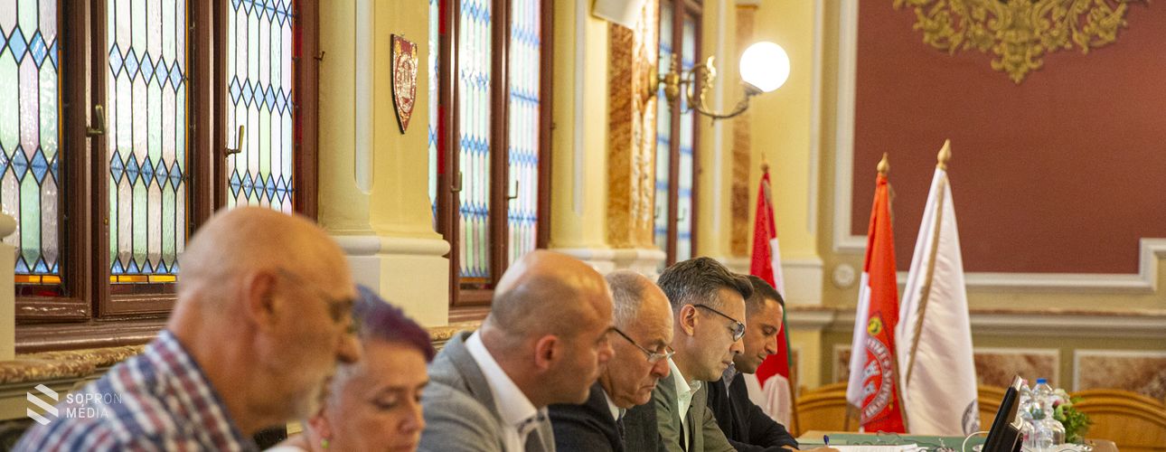 Rendkívüli közgyűlés