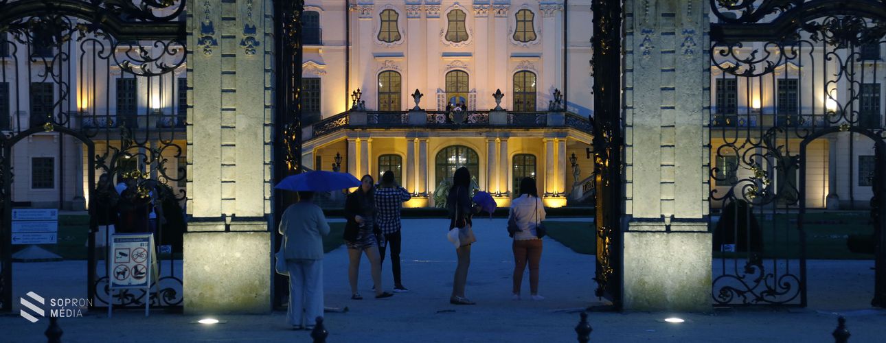 Esterházy-kastély: Elindultak a körpanorámás virtuális kastélytúrák, online tárlatvezetés is lesz
