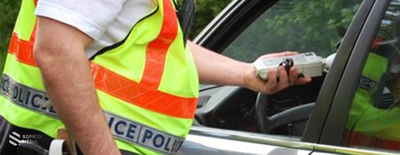 Kétszer is lebukott az ittasan, forgalomból kivont kocsit vezető férfi