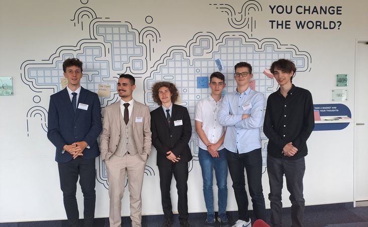 A tamási Béri Balogh Ádám Katolikus Gimnázium csapata nyerte a IX. Estöri – Kreatív Történelmi Verseny döntőjét.