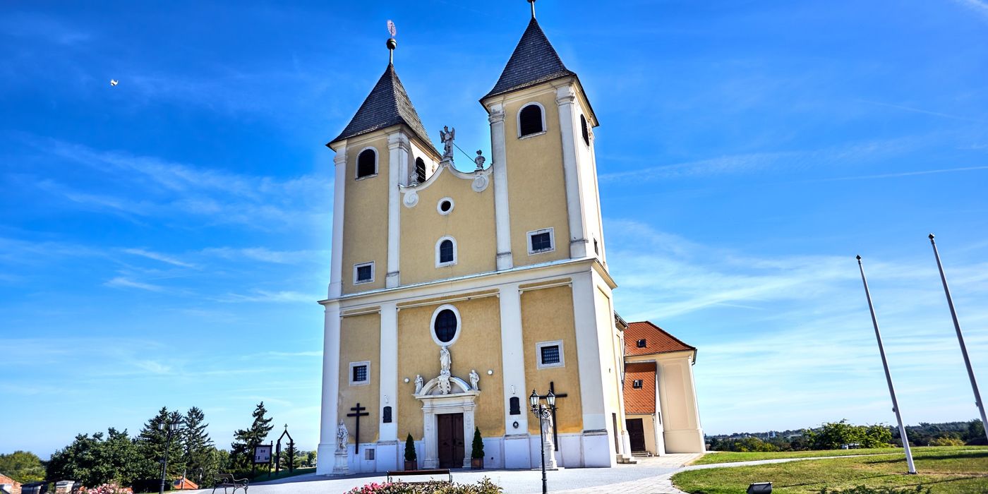 Fertőszéplaki Mindenszentek-templom