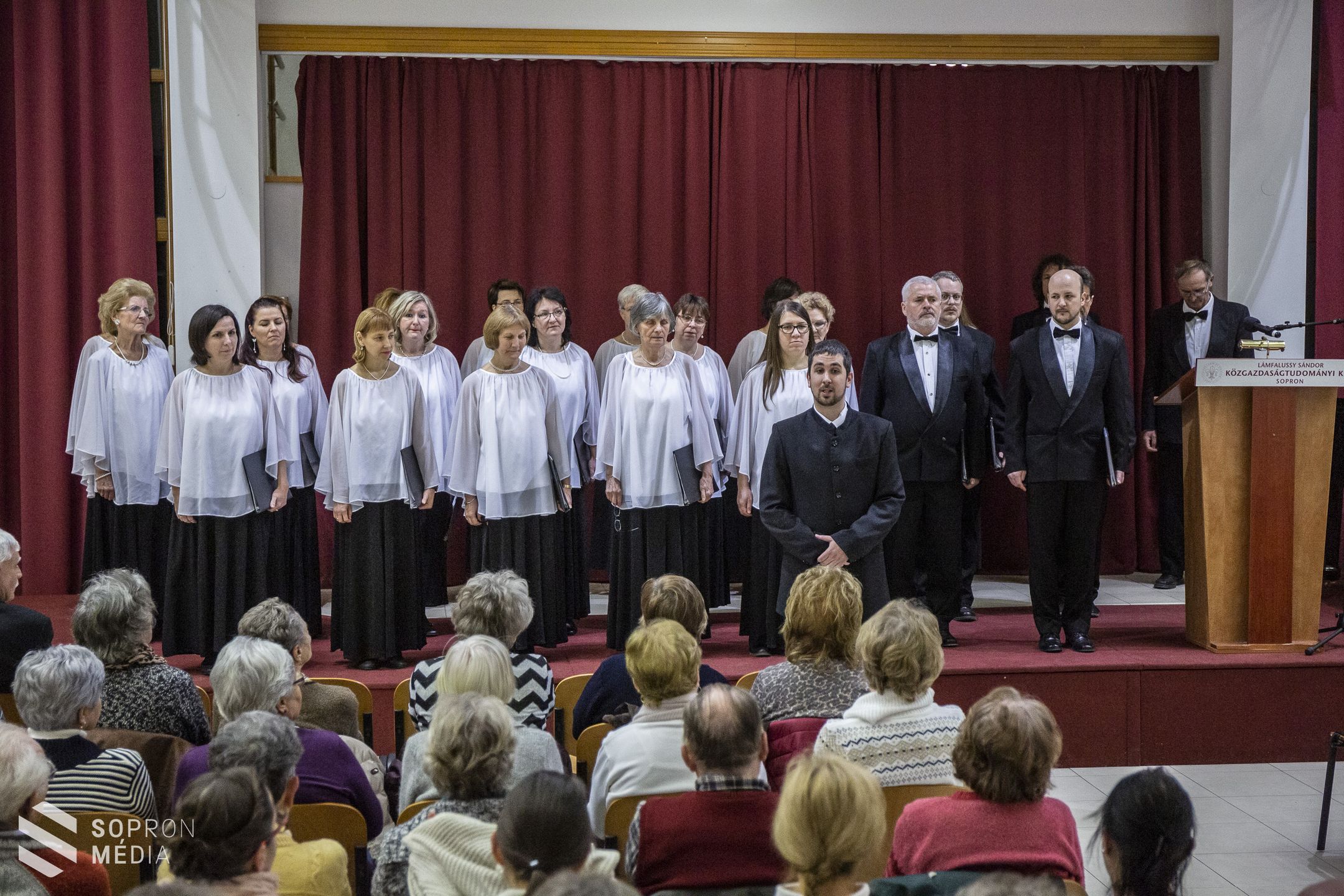 A Magyar Kultúra Napját ünnepelte a KÉSZ soproni csoportja