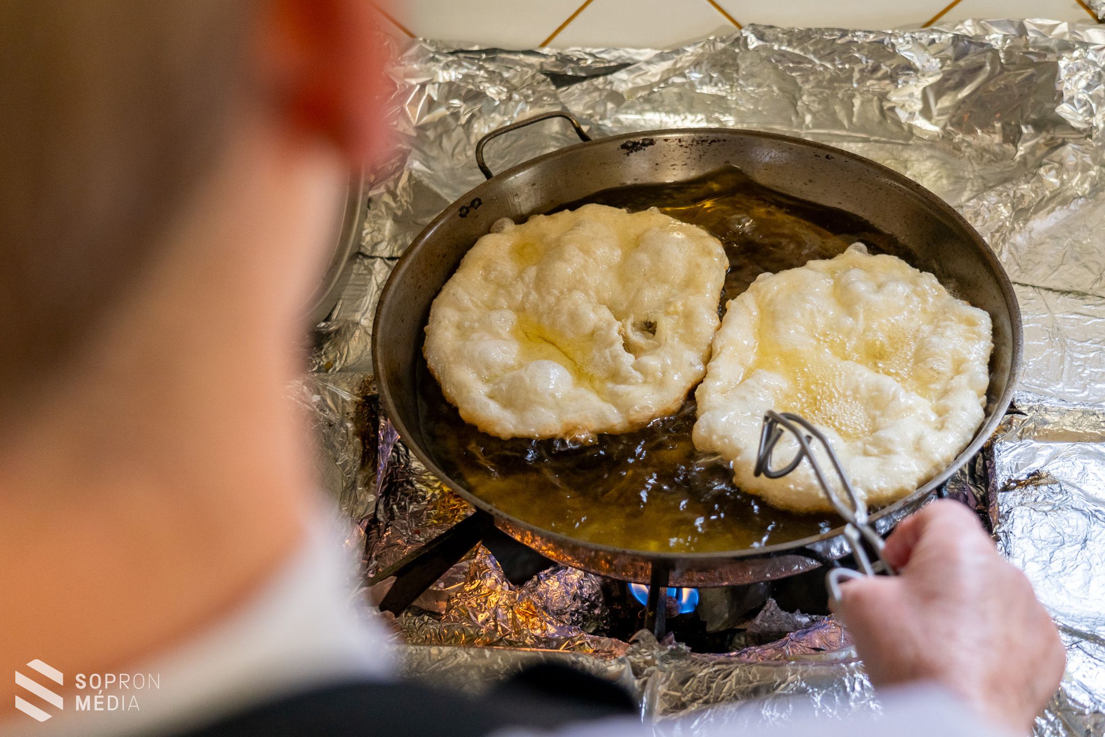 A székelykapu és a lángos is bekerült a Hungarikumok Gyűjteményébe