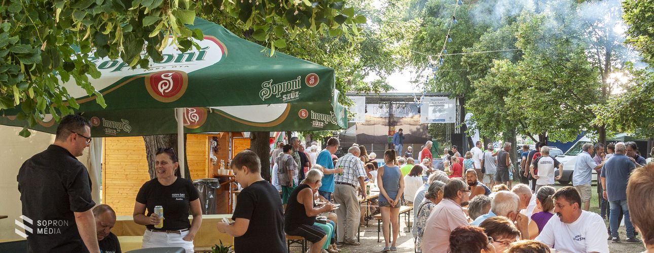Településvezetők ragadtak fakanalat Fertődön
