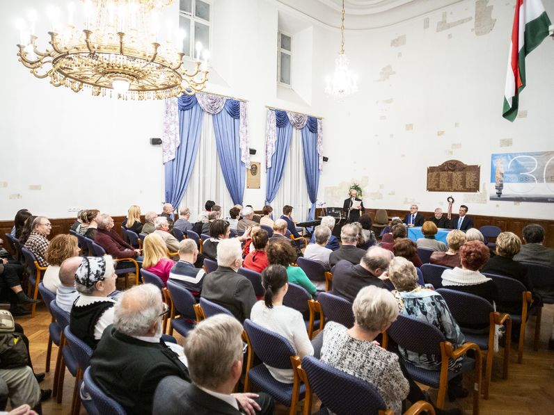 30 éve képeznek hidat Sopron és Erdély között