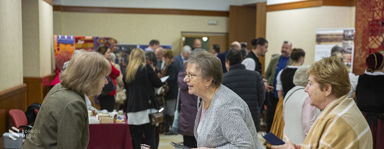 Civil díjakat adtak át Sopronban a II. Megyei Civil Nap keretében