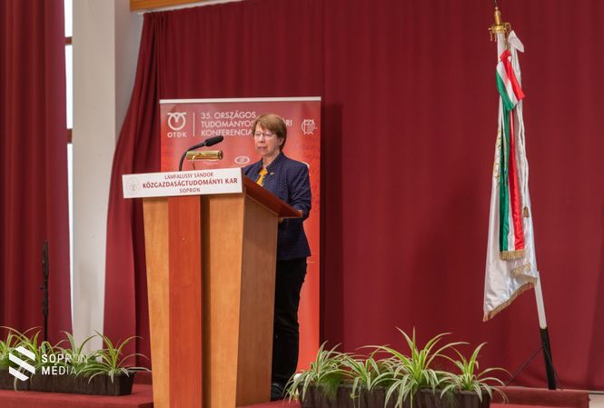  prof. dr. Takácsné prof. dr. György Katalin