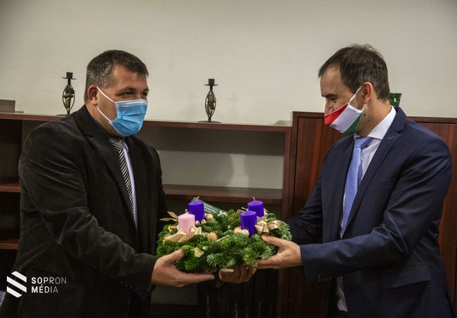 Bognár Zoltán, Fertőd polgármestere és Barcza Attila, Sopron és térsége országgyűlési képvelője 