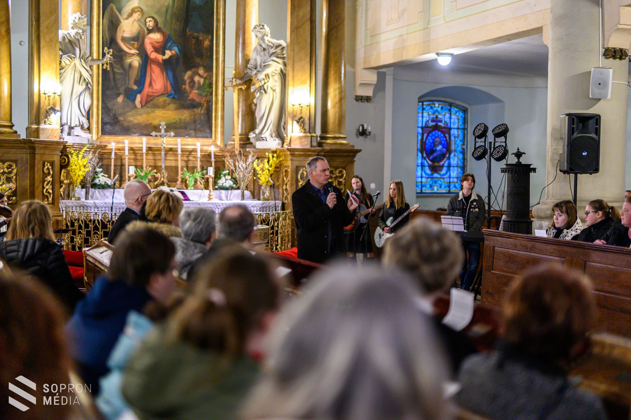 Passiójáték "Más-ként"!