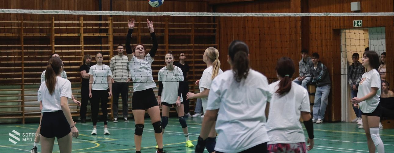 Túl vannak a második fordulón az V-VI. korcsoportos „B” kategóriás lányok