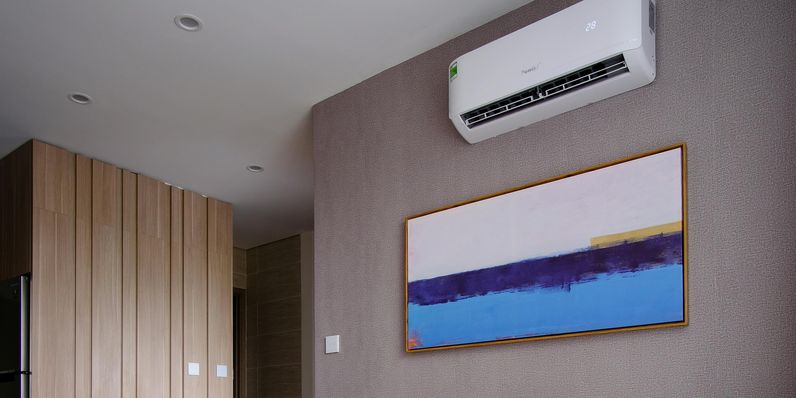 Klíma az otthonokba, energetikai fejlesztés az intézményekbe – együttműködik a soproni önkormányzat és az MVM