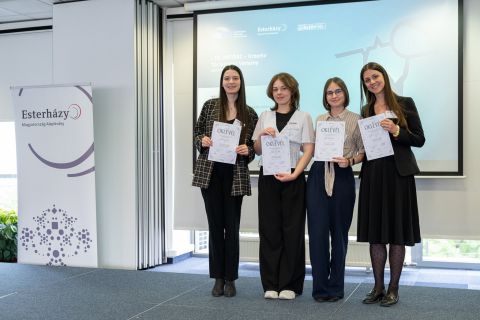 IX.Estöri fináléja