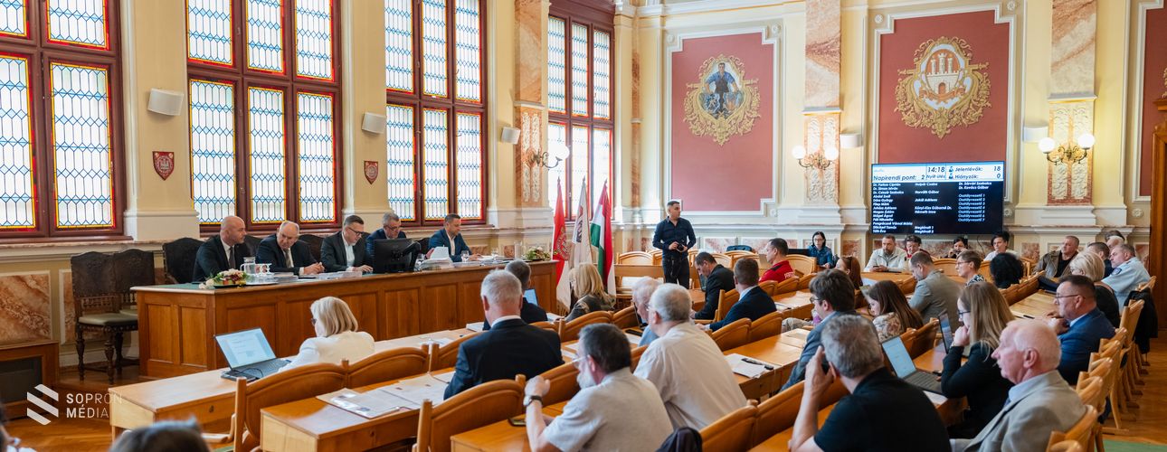 Elfogadták a rendőrségi beszámolót