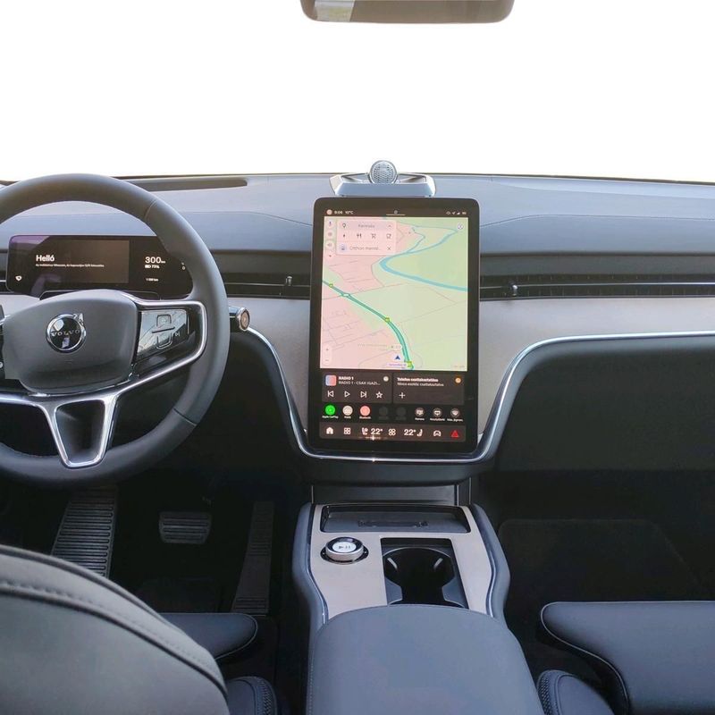 VOLVO