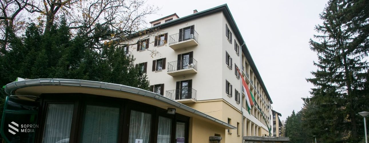 Figyelem! A Várisi úti Rehabilitációs Intézetben is látogatási tilalom lép érvénybe!